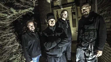 Ghost adventures Ecole Lewis Flats