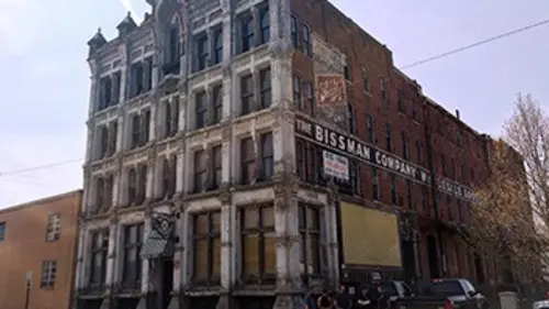 Ghost Asylum S02E14 Le Bissman Building
