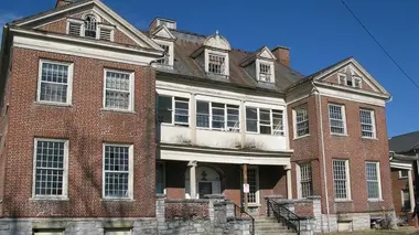 Ghost Asylum S02E05 Sanatorium St Albans