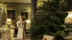 Ghosts  S02E07 Joyeux Noël