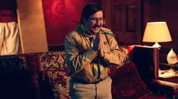 Ghosts S02E01 Visite guidée