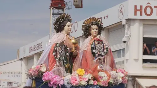 Gitans : au coeur d'un pèlerinage hors-normes