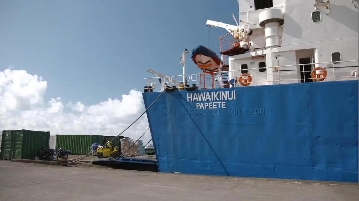 Goélettes, le lien au coeur des îles "L'Hawaikinui", une goélette au coeur des îles Sous-le-Vent