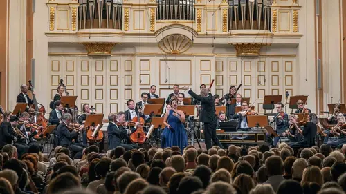 Casting Golda Schultz au Festival de Salzbourg