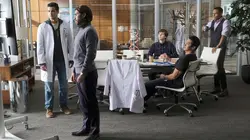Good Doctor S04E07 Douche froide