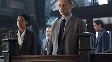 Gotham S01E07 Le pingouin