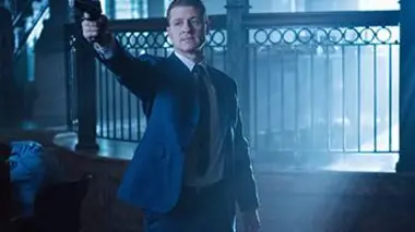 Gotham S01E12 Un petit oiseau m'a dit