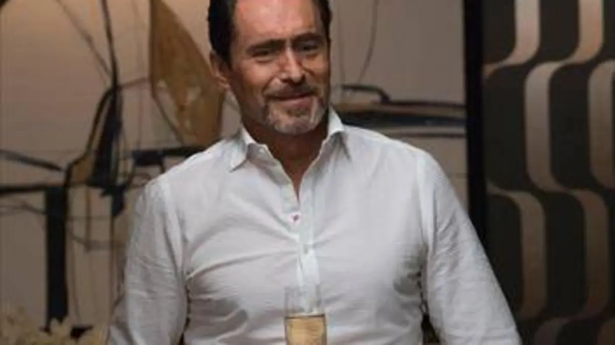 Grand Hotel S01E02 Smokeshow