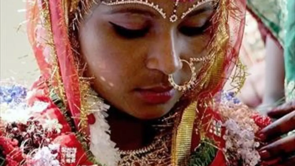 Grandir sur la route de la Soie E03 Le mariage de Poonam