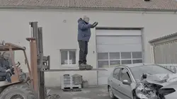 Grands reportages S09E430 Les experts : au pays des doutes et des certitudes