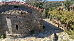 Grèce, les petites soeurs de la terre