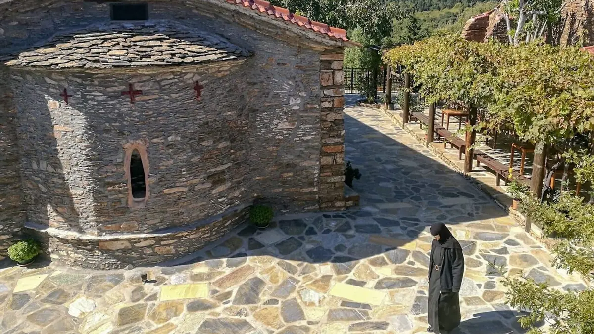 Grèce, les petites soeurs de la terre