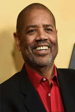 Photo Gregory Allen Howard