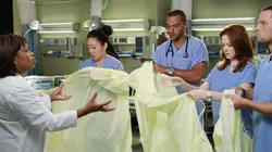 Grey's Anatomy S08E02 Instinct de leader en streaming