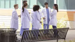 Grey's Anatomy S19E01 Erreur de débutant