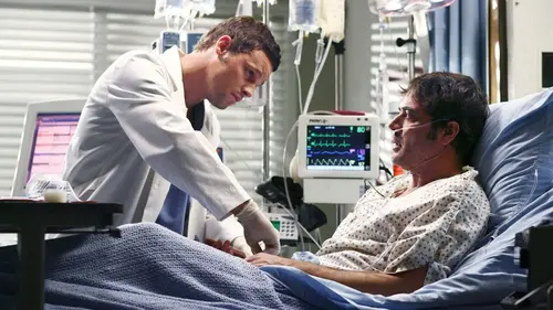 Grey's Anatomy S02E21 Superstition
