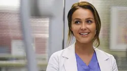 Grey's Anatomy  S12E21 Quelqu'un à ses côtés