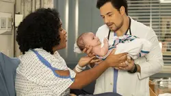 Grey's Anatomy S15E22 Trouver chaussure à son pied