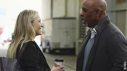 Grey's Anatomy  S12E21 Quelqu'un à ses côtés