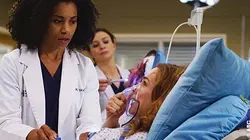 Grey's Anatomy S13E03 Petits miracles