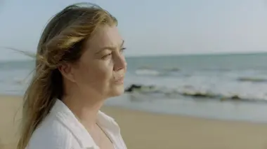 Grey's Anatomy S17E01 Avant / Après