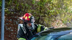 Grey's Anatomy : Station 19  S06E03 Les mains liées