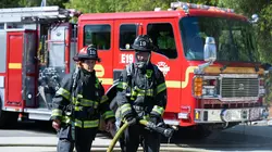 Grey's Anatomy : Station 19  S06E03 Les mains liées