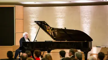 Grigory Sokolov au Palais des Nations de Genève : Schumann, Chopin