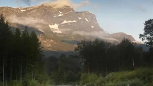 Gros plan sur la nature S02E01 La forêt côtière du Canada