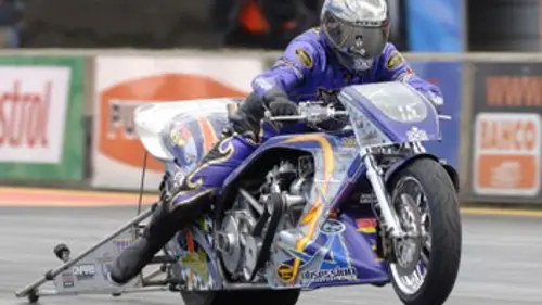 Grosses bécanes E01