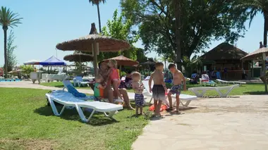 Grote Gezinnen, Grote Vakanties