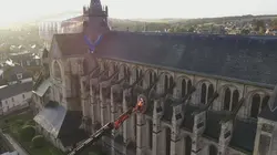 Grues et camions : les géants des chantiers Toujours plus lourd, toujours plus haut