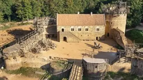 Guédelon