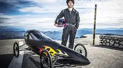 Visuel de Guy Martin, un champion à l'épreuve de la vitesse
