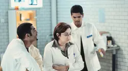 H S01E05 Une grossesse