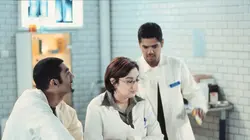 H S01E05 Une grossesse