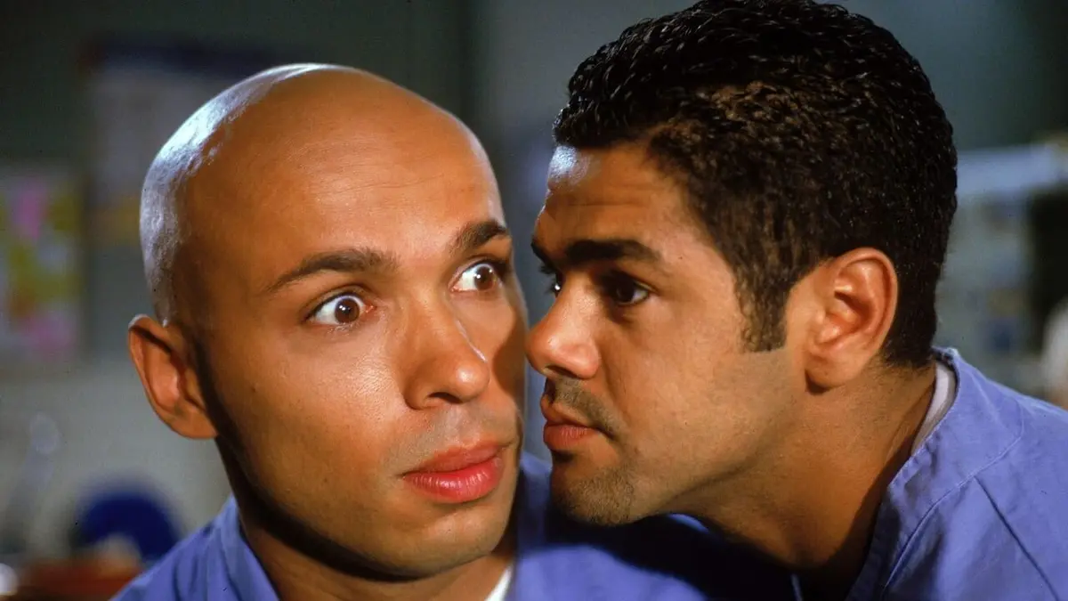 Visuel de H S03E12 Une histoire d'appartement