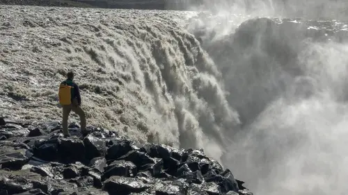 H2O : l'eau, la vie et nous L'urgence