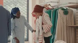 Habille-nous, Africa