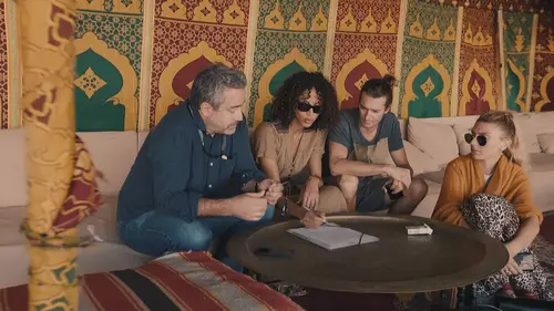 Habille-nous, Africa