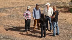 Habitations en péril L'arrivée des loups