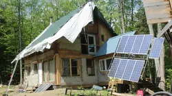 Habitations en péril Gourous des montagnes Vertes