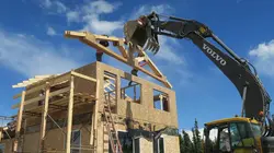 Habitations en péril Entre feu et glace