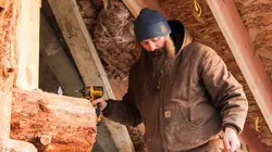 Habitations en péril : le ranch des Raney Face à l'hiver