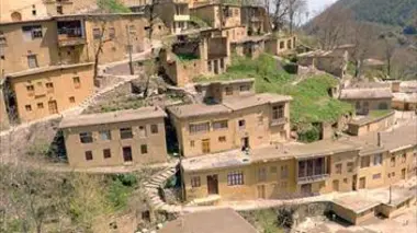 Iran : Masouleh, la vie sur les toits