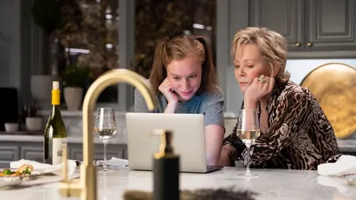 Hacks S01E08 Riche et célèbre en streaming