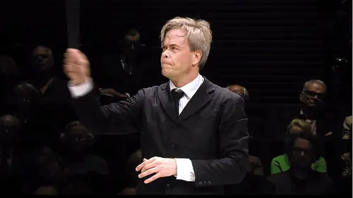Hannu Lintu dirige Bartók et Lutoslawski