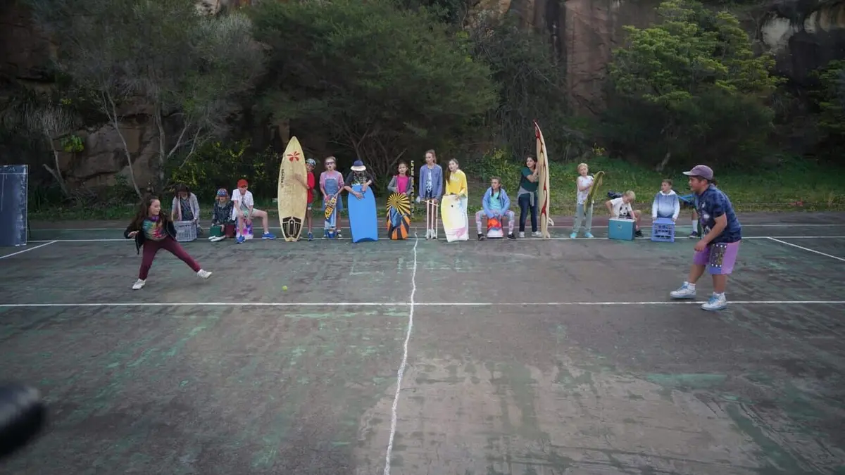 Hardball S01E08 La fille à la capuche