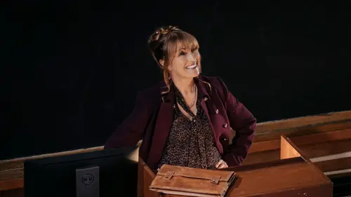 Harry Wild S04E03 Retenez vos chevaux, nous avons un tueur à attraper en streaming