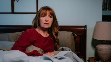 Harry Wild S04E07 Vous êtes cordialement invité à un assassinat - Partie 1
